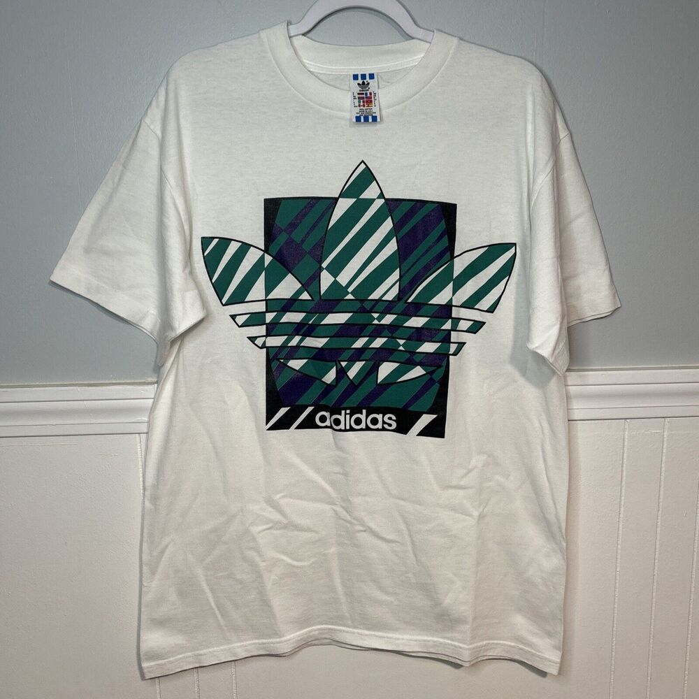 Vintage 90s Adidas Trefoil T-shirt Men’s Medium Made In USA 100% Cotton